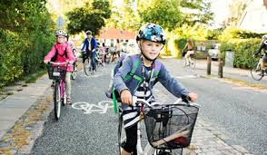 Børn på cykel